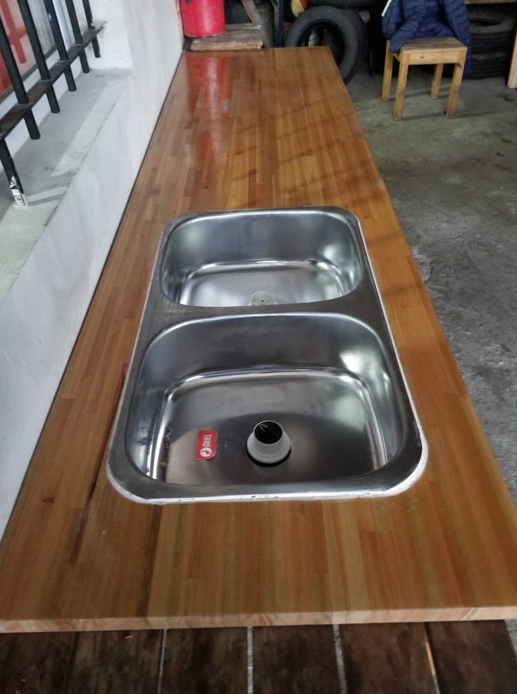 Mesa plastificada